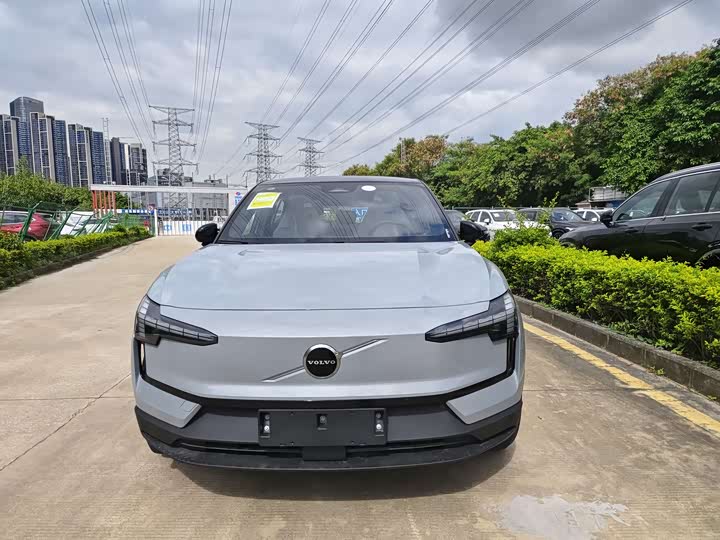 Volvo EX30 2025 2025款 后驱长续航版 Plus
