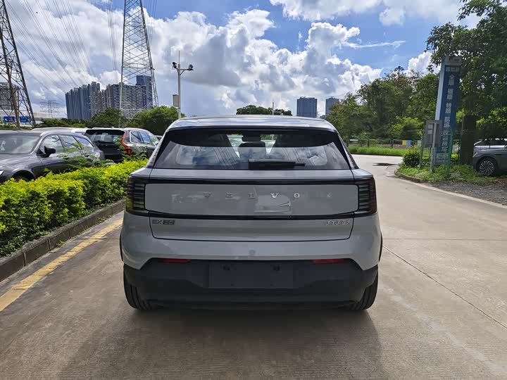 Volvo EX30 2025 2025款 后驱长续航版 Plus