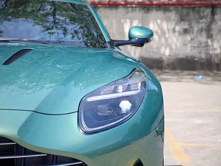 Aston Martin DB12 2025 2025款 4.0T V8 Coupe