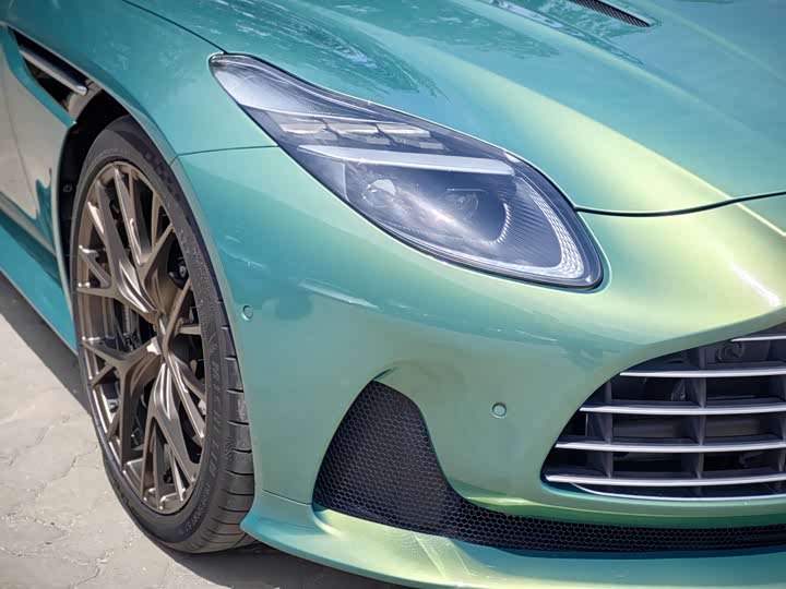 Aston Martin DB12 2025 2025款 4.0T V8 Coupe