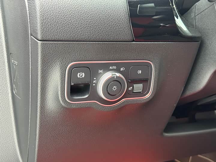 Mercedes-Benz GLA-Class AMG 2023 2023款 AMG GLA 35 4MATIC