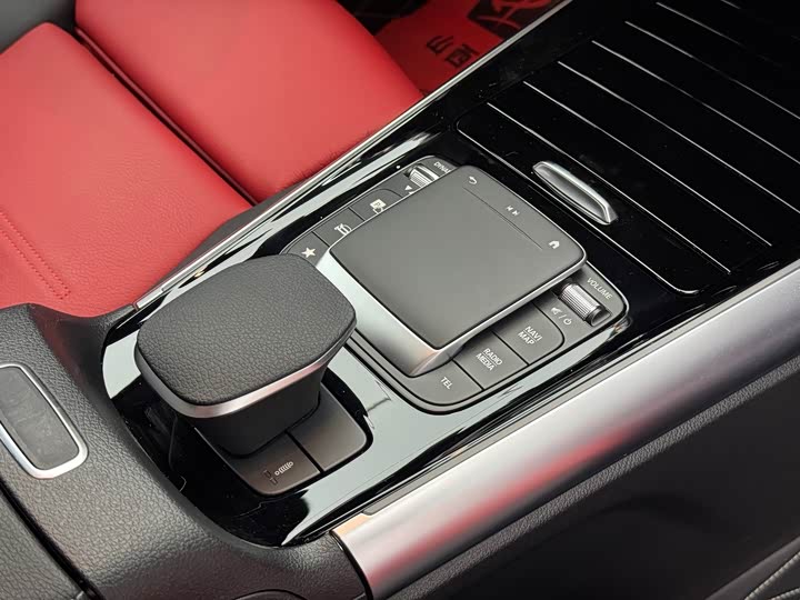 Mercedes-Benz GLA-Class AMG 2023 2023款 AMG GLA 35 4MATIC