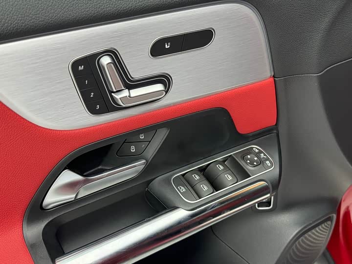 Mercedes-Benz GLA-Class AMG 2023 2023款 AMG GLA 35 4MATIC