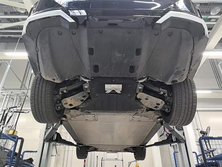 BMW i5 2024 2024款 eDrive 35L M运动套装