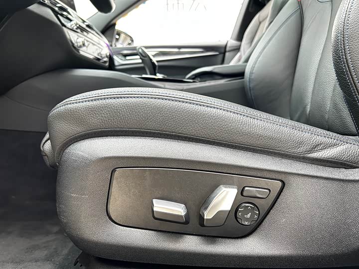 BMW 6 Series GT 2022 2022款 630i M运动套装