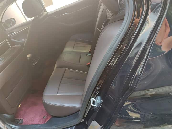 BMW 5 Series Hybrid 2022 2022款 改款 535Le 豪华套装