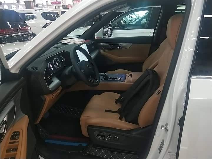 GAC Trumpchi ES9 2024 2024款 PHEV 143km 旅行者 Max