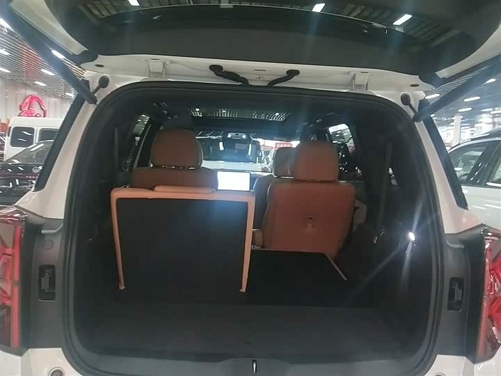 GAC Trumpchi ES9 2024 2024款 PHEV 143km 旅行者 Max