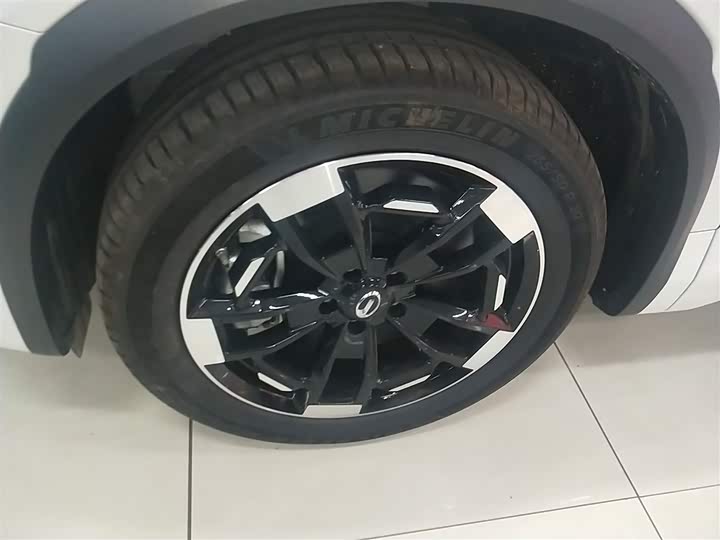 GAC Trumpchi ES9 2024 2024款 PHEV 143km 旅行者 Max