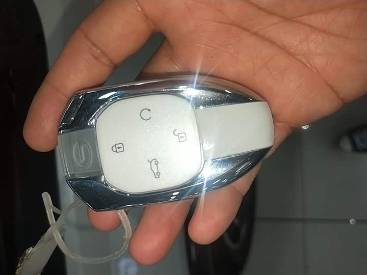 GAC Trumpchi ES9 2024 2024款 PHEV 143km 旅行者 Max