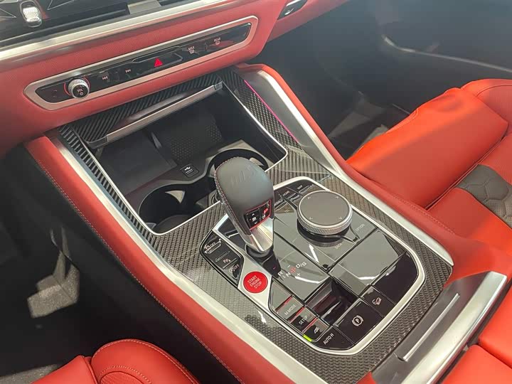 BMW X6 M 2023 2023款 X6 M 雷霆版