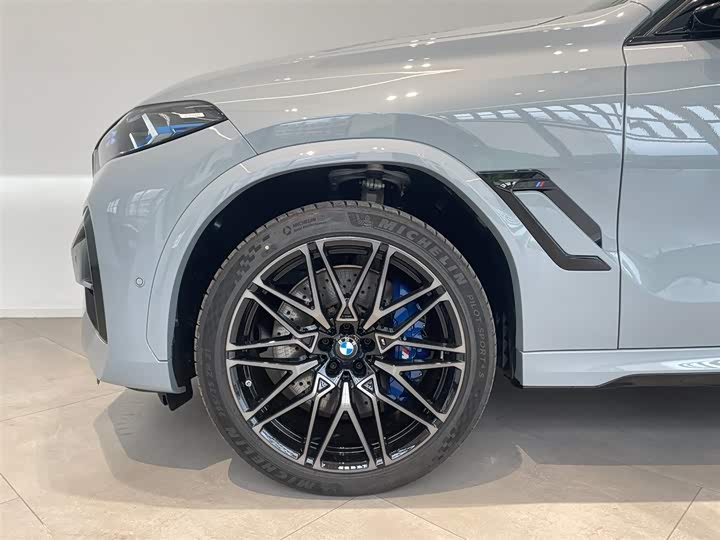 BMW X6 M 2023 2023款 X6 M 雷霆版