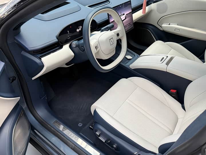 Zeekr 007 2024 2024款 后驱版 75kWh