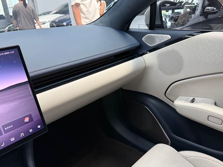 Zeekr 007 2024 2024款 后驱版 75kWh