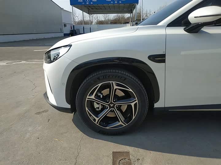 Hozon L 2024 2024款 增程 220 闪充版