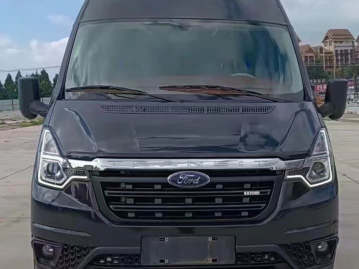 Ford Transit New 2021 2021款 2.2T手动物流车Pro长轴7座中顶国VI