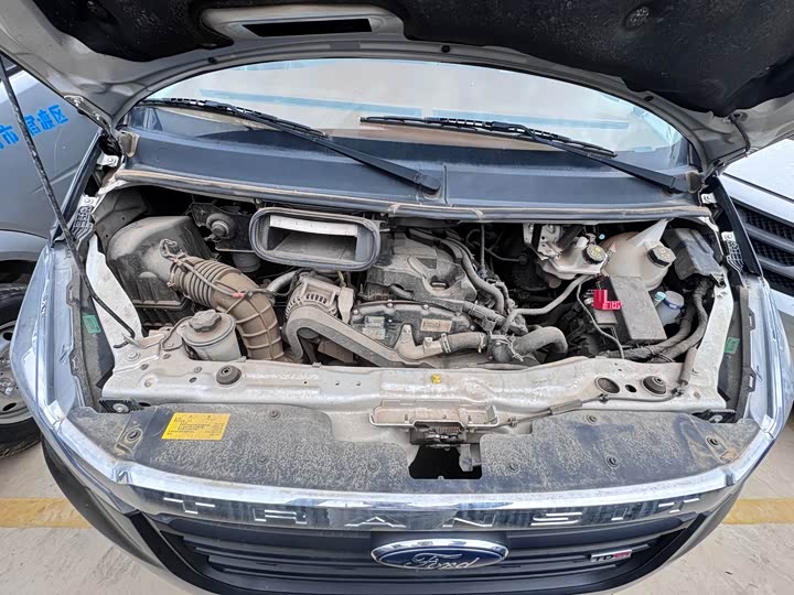 Ford Transit New 2021 2021款 2.2T手动物流车Pro长轴7座中顶国VI