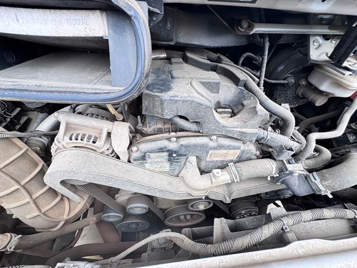 Ford Transit New 2021 2021款 2.2T手动物流车Pro长轴7座中顶国VI