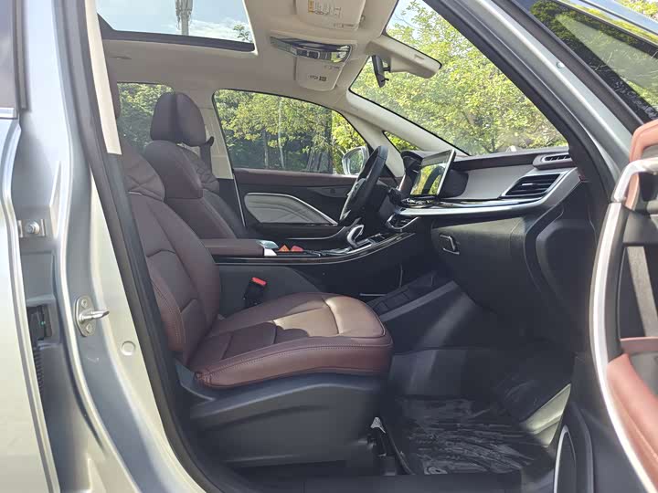 Geely Jiaji 2022 2022款 1.8TD DCT白金豪华型