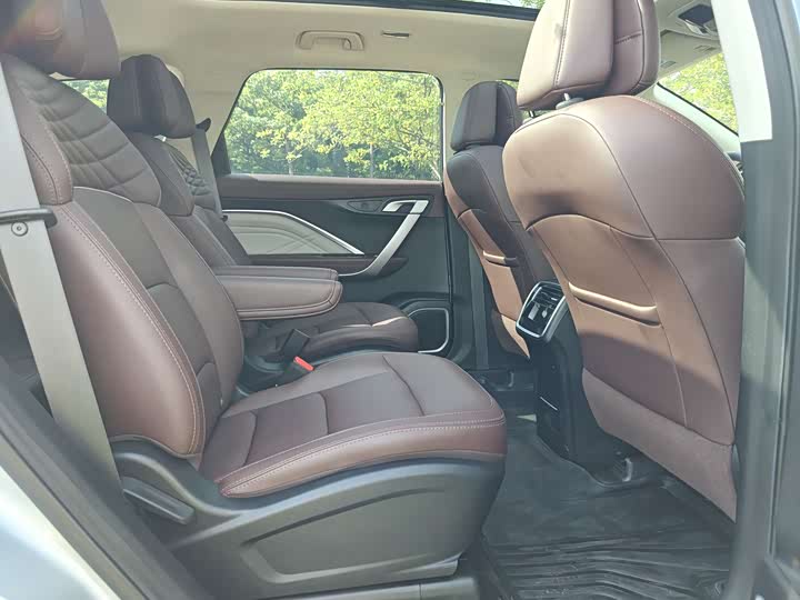 Geely Jiaji 2022 2022款 1.8TD DCT白金豪华型