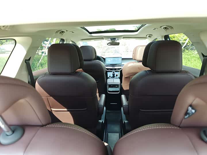 Geely Jiaji 2022 2022款 1.8TD DCT白金豪华型