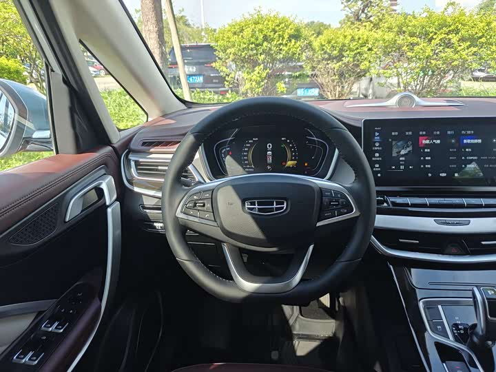 Geely Jiaji 2022 2022款 1.8TD DCT白金豪华型