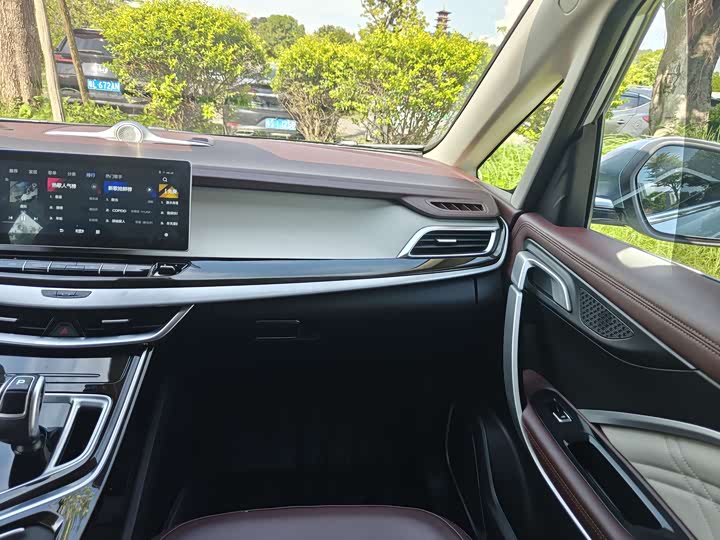 Geely Jiaji 2022 2022款 1.8TD DCT白金豪华型