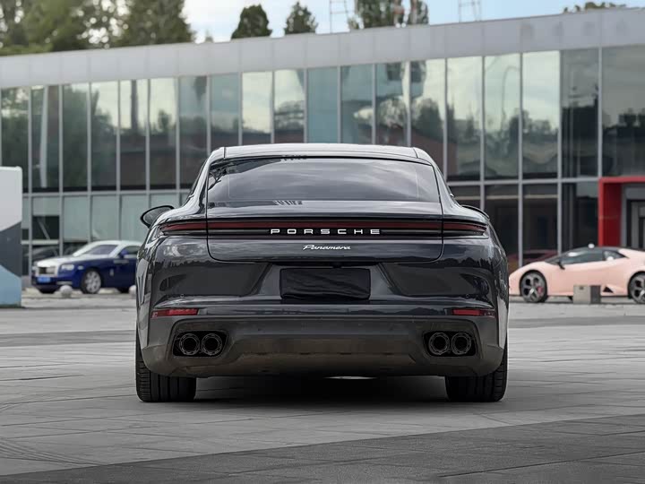 Porsche Panamera 2024 2024款 Panamera 行政加长版 2.9T