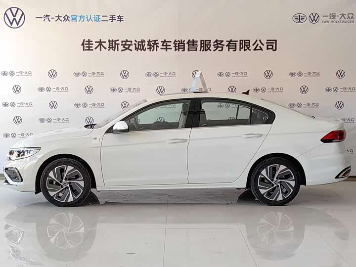 Volkswagen Bora 2025 2025款 200TSI DSG悦行导航版