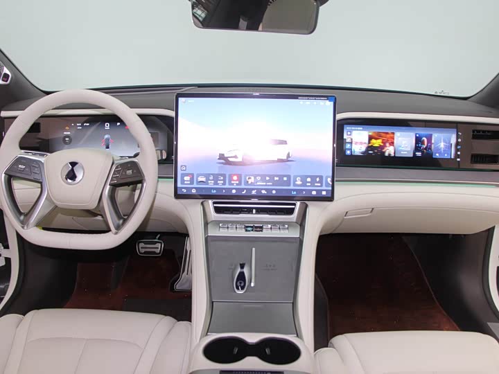 Denza Z9 2024 2024款 1100km 四驱Max版