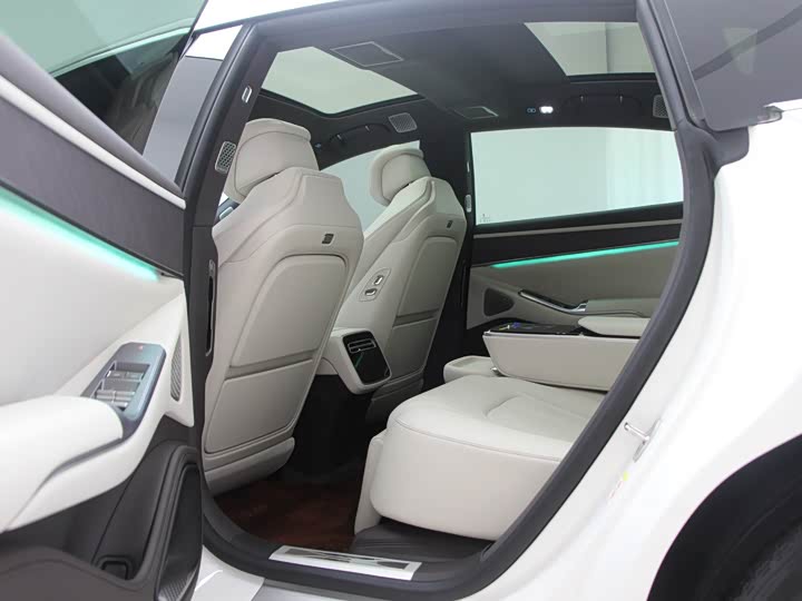 Denza Z9 2024 2024款 1100km 四驱Max版