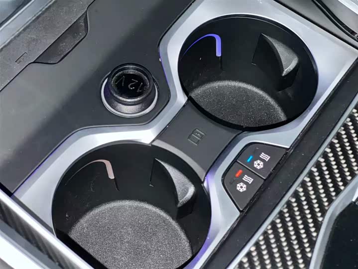 BMW XM 2023 2023款 基本型