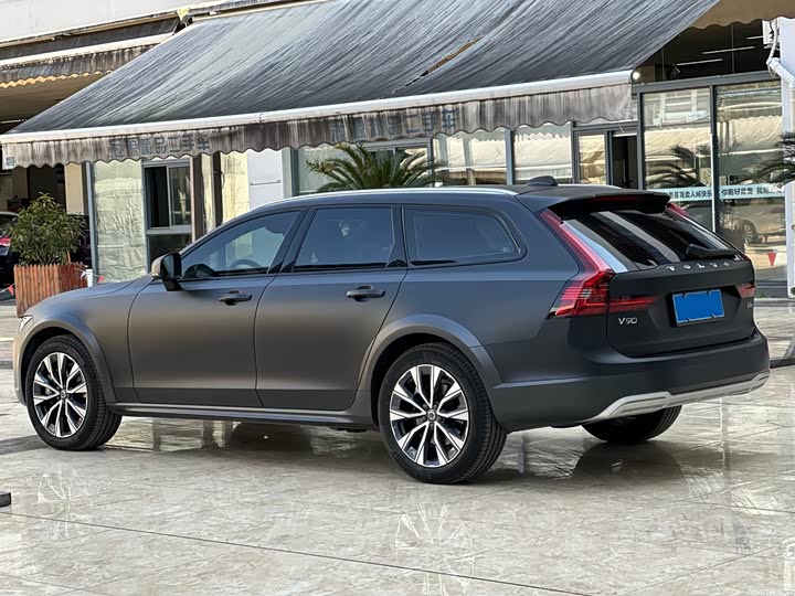 Volvo V90 2023 2023款 Cross Country B5 AWD 智远版