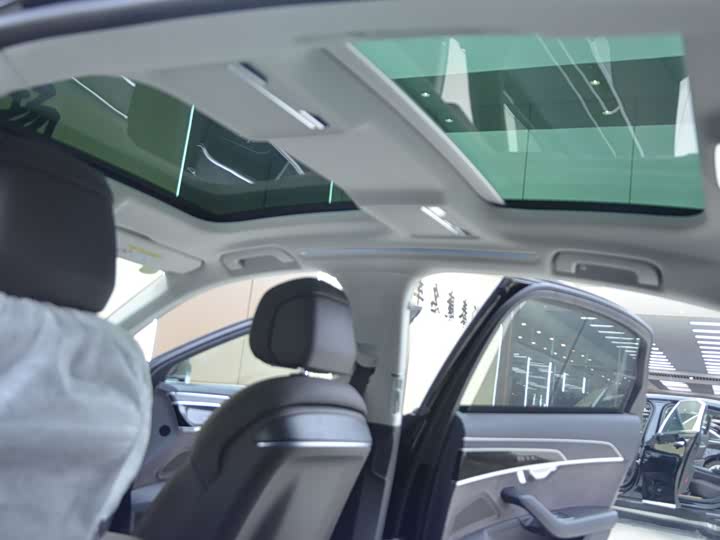 Audi A8 2025 2025款 A8L 45 TFSI quattro 豪华型