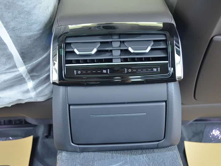 Audi A8 2025 2025款 A8L 45 TFSI quattro 豪华型