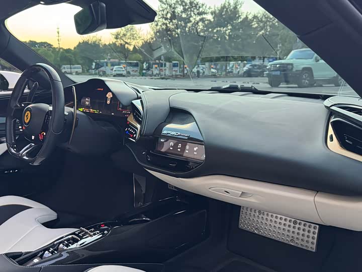Ferrari SF90 2021 2021款 3.9T V8 Spider