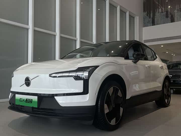 Volvo EX30 2025 2025款 后驱长续航版 Plus