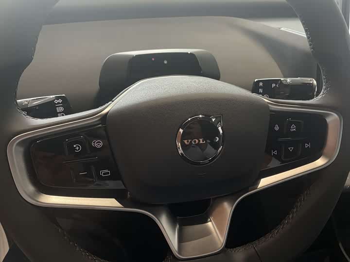 Volvo EX30 2025 2025款 后驱长续航版 Plus