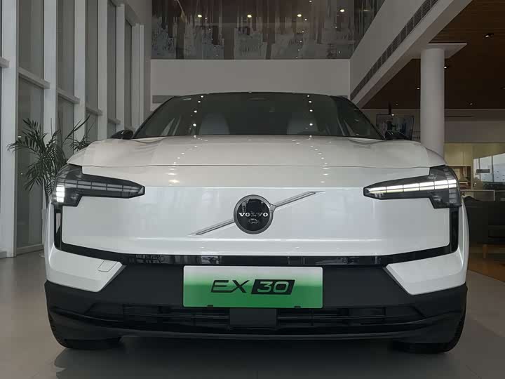 Volvo EX30 2025 2025款 后驱长续航版 Plus