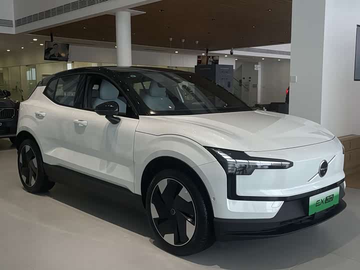 Volvo EX30 2025 2025款 后驱长续航版 Plus