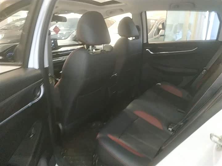 Geely Vision X3 2021 2021款 PRO 1.5L CVT尊贵型