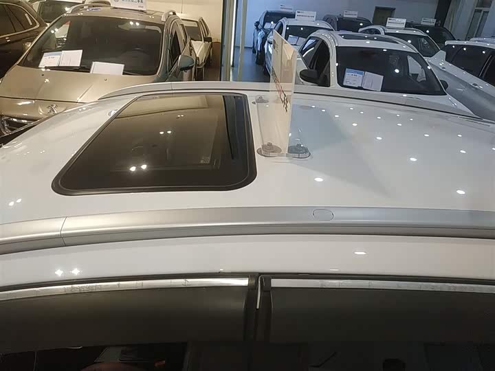 Geely Vision X3 2021 2021款 PRO 1.5L CVT尊贵型