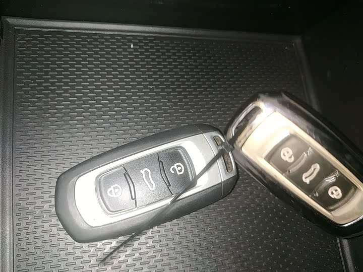 Geely Vision X3 2021 2021款 PRO 1.5L CVT尊贵型