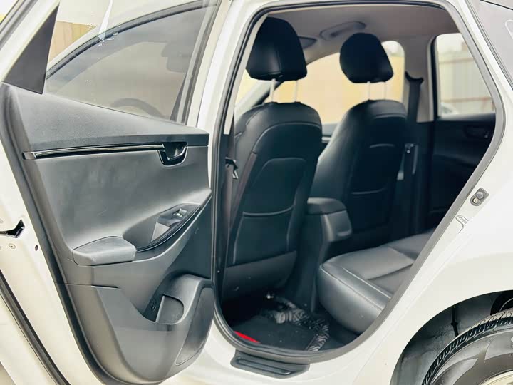 Hyundai Celesta 2020 2020款 1.6L 手动GLS悦值版