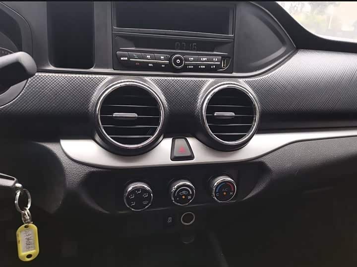 Dongfeng Rich 2021 2021款 2.4L汽油两驱创业版基型车2TZD