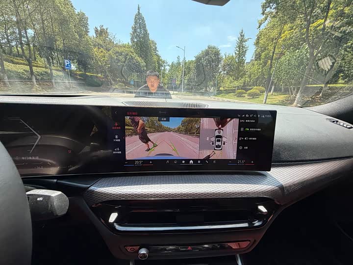 BMW 3 Series 2025 2025款 330i M运动曜夜套装