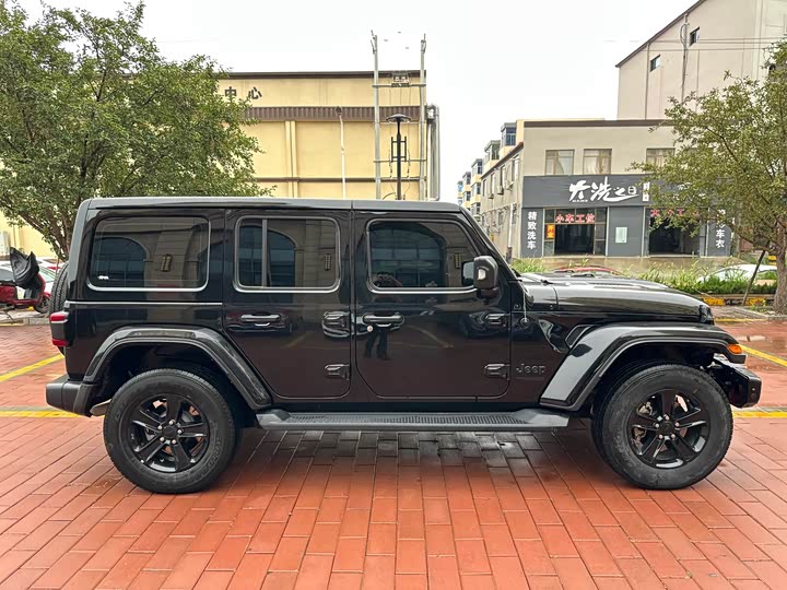 Jeep Wrangler 2022 2022款 2.0T 高地四门版