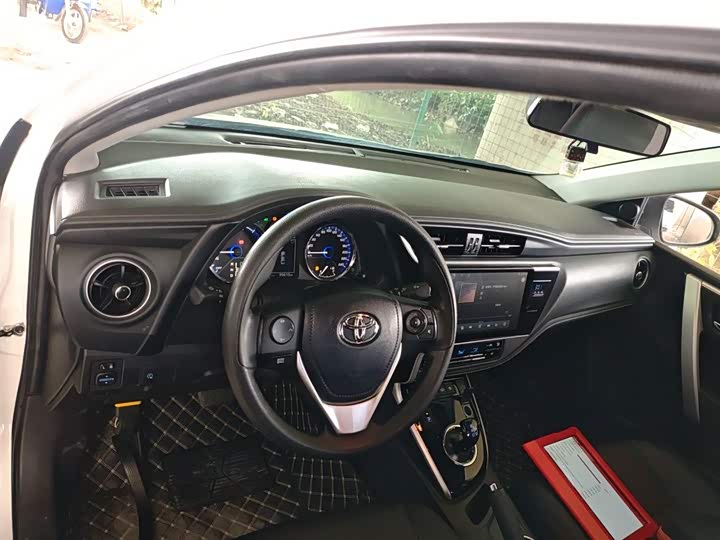 Toyota Corolla Hybrid 2019 2019款 1.8L E-CVT领先版