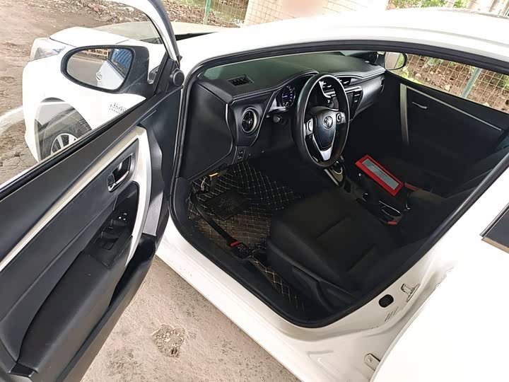 Toyota Corolla Hybrid 2019 2019款 1.8L E-CVT领先版