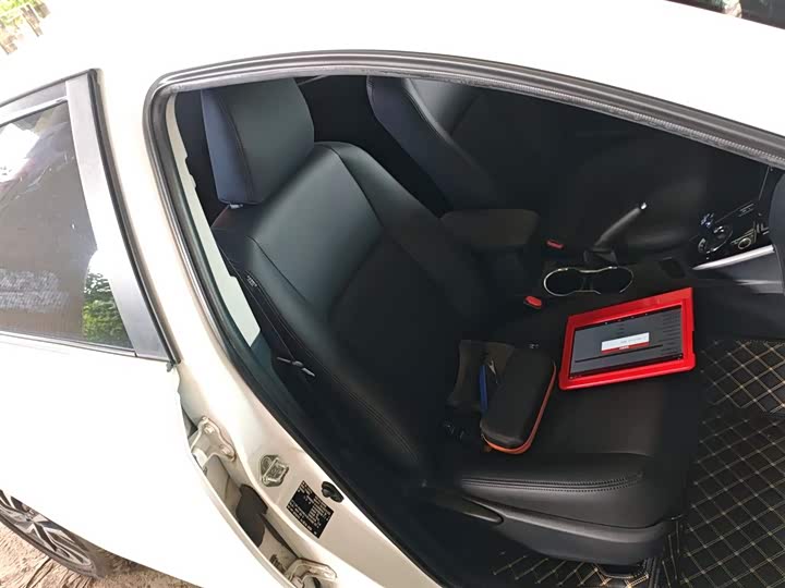 Toyota Corolla Hybrid 2019 2019款 1.8L E-CVT领先版